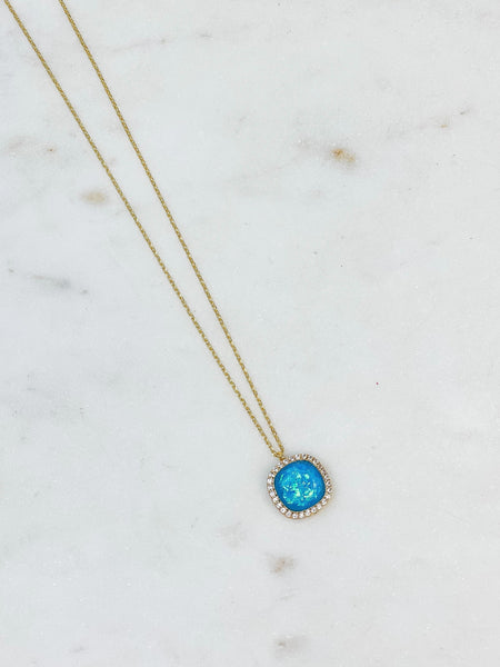 Gold Dipped Shimmering Stones Pendant Necklaces