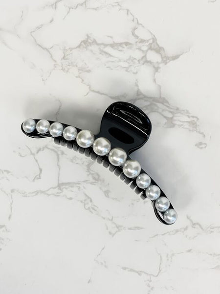 Classic Oval Pearl Claw Clips