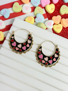 Heart Enamel Scallop Hoop Earrings