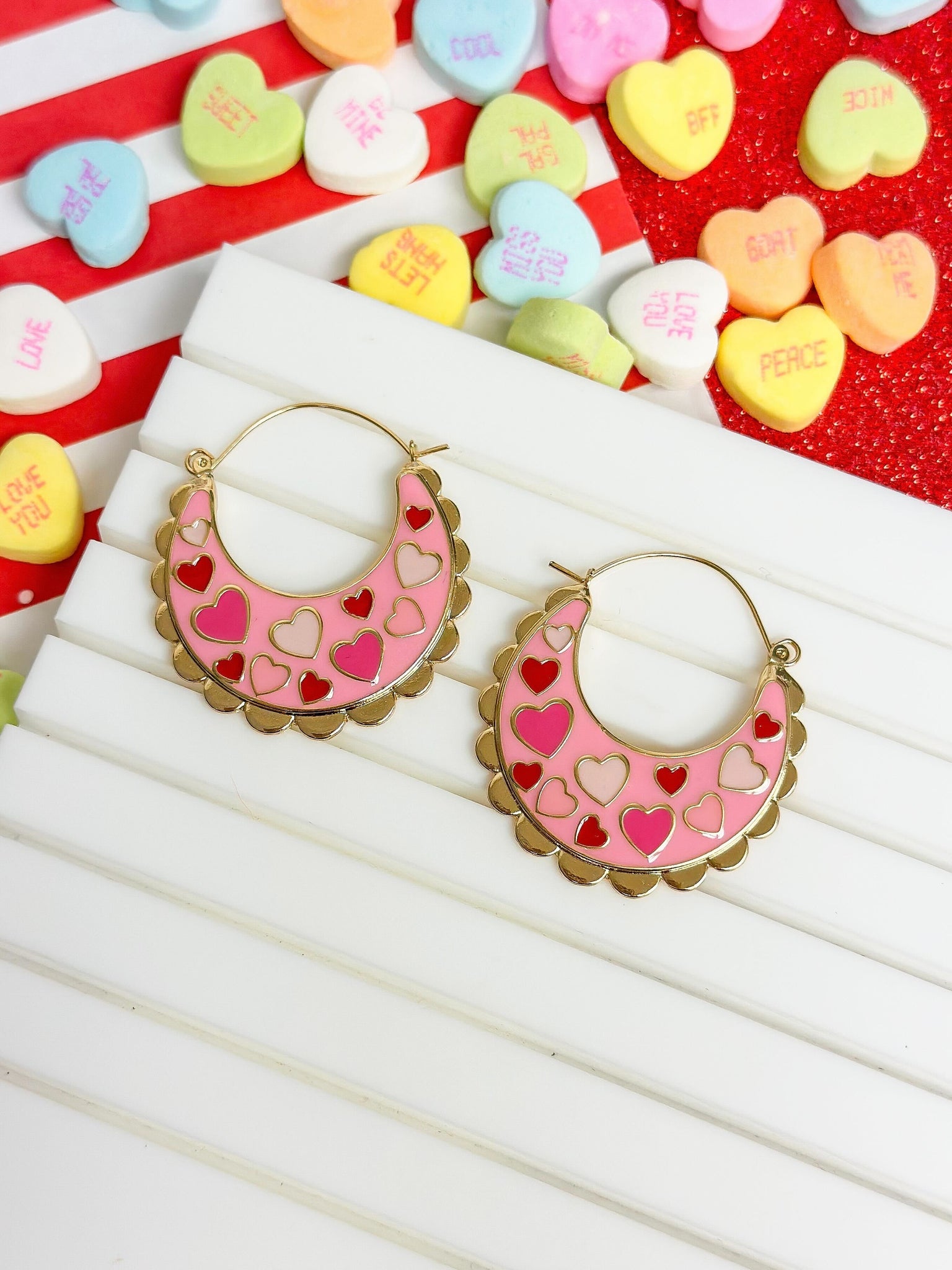 Heart Enamel Scallop Hoop Earrings