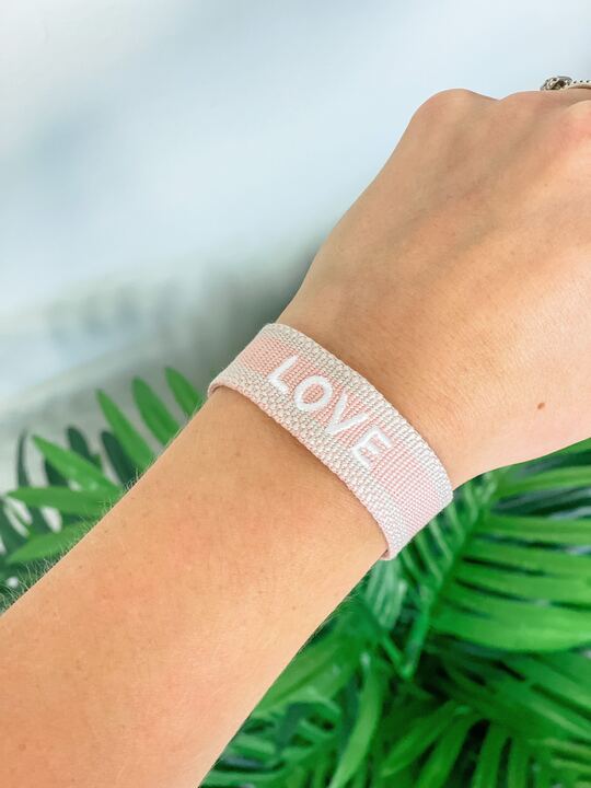 'Love' Pull Tassel Bracelet