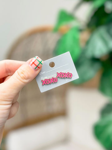 'XOXO' Enamel Stud Earrings - Pink