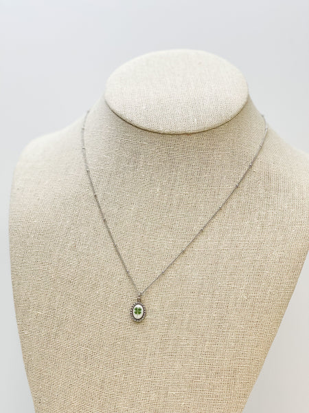 Clover Pendant Necklace