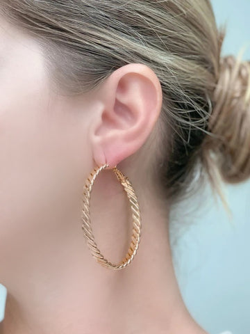 Wave Metal Hoop Earrings