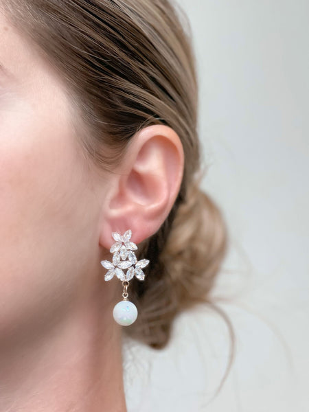 Rhinestone Star Post Pearl Drop Earrings