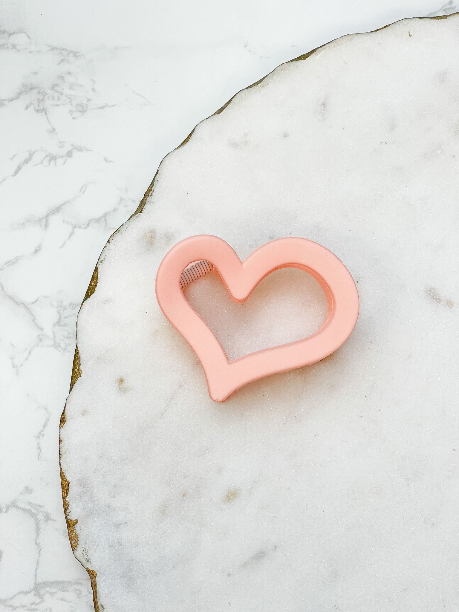 Open Heart Claw Clip - Light Pink