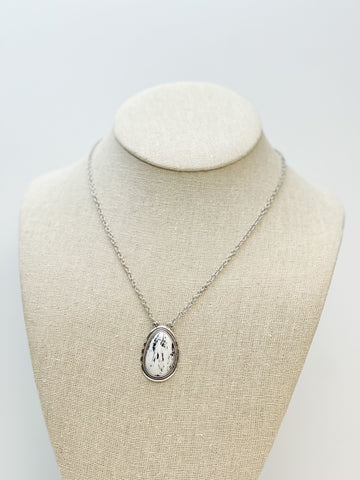 Western Semi-Precious Stone Pendant Necklaces
