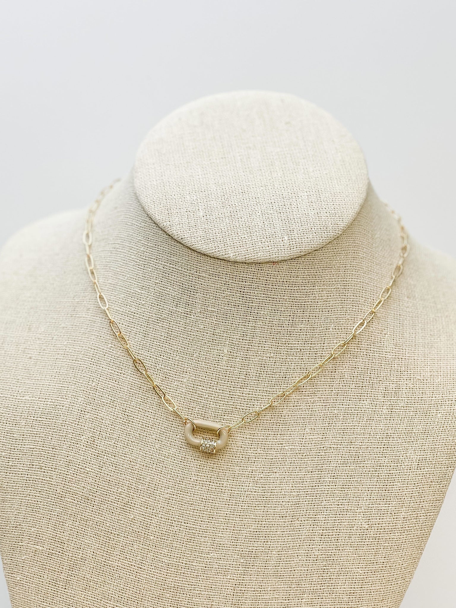 Glitzy Locked Link Pendant Necklaces