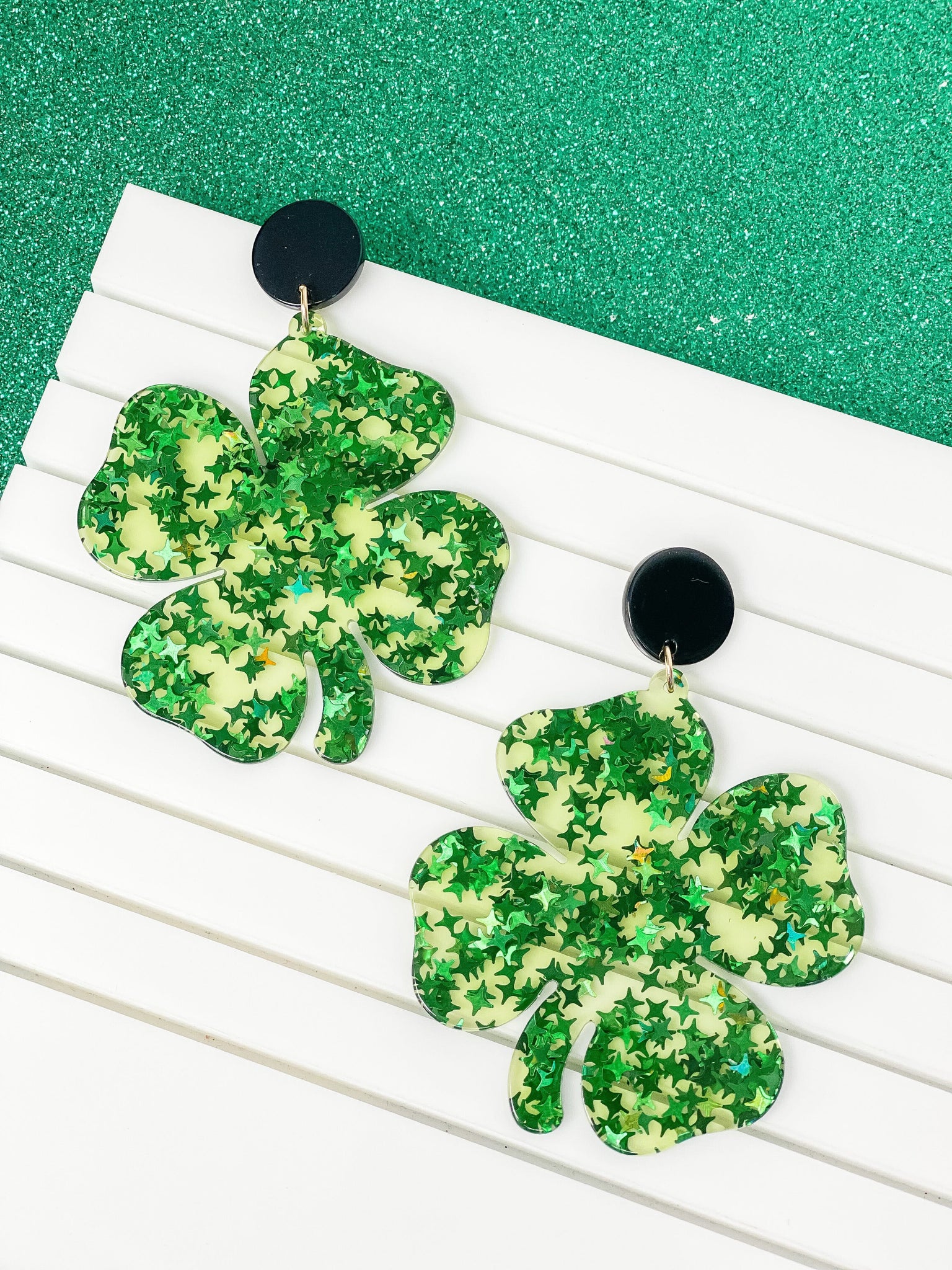 Clear Resin Confetti Clover Dangle Earrings