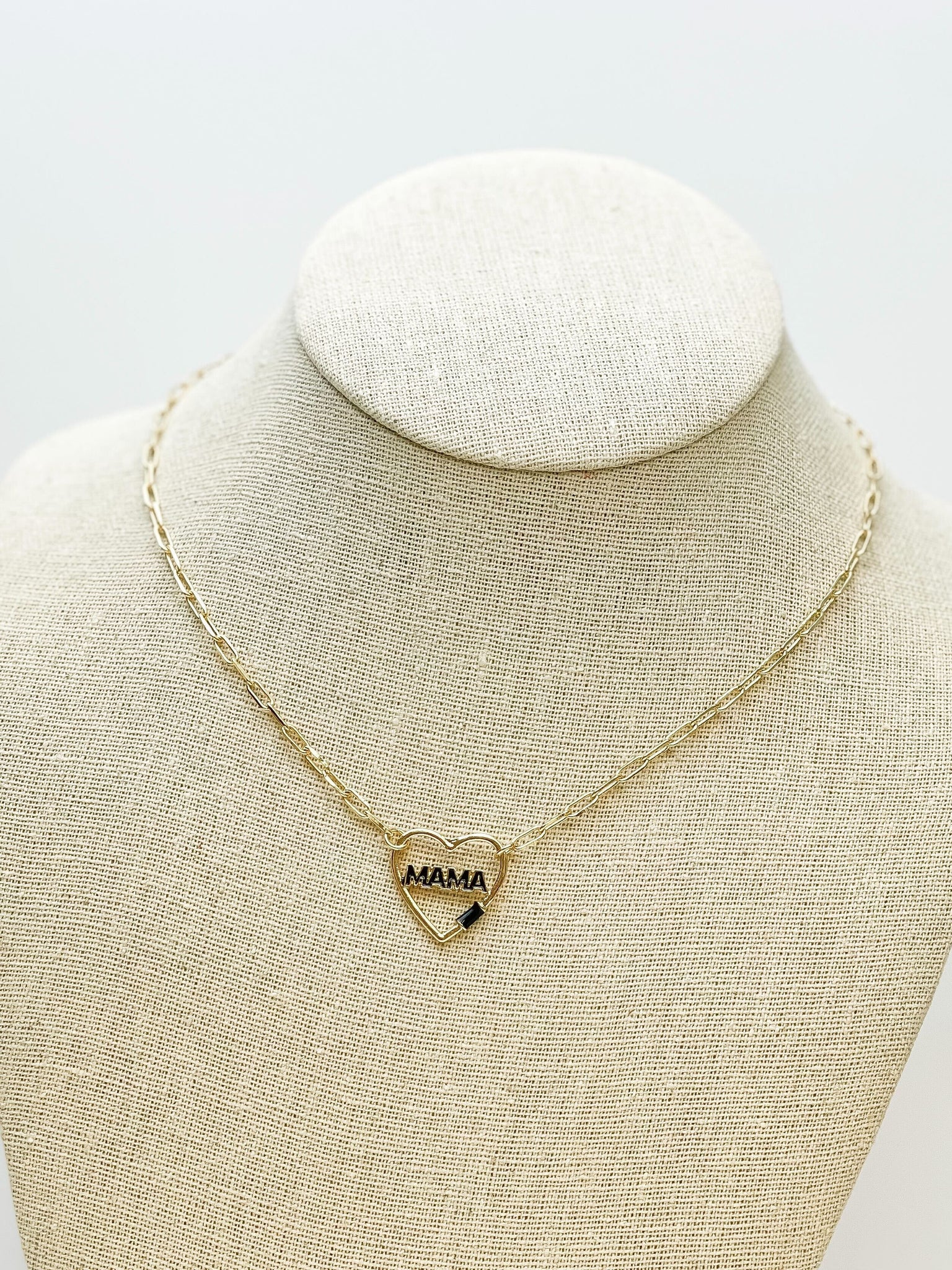 'Mama' Heart Lock Chainlink Necklace