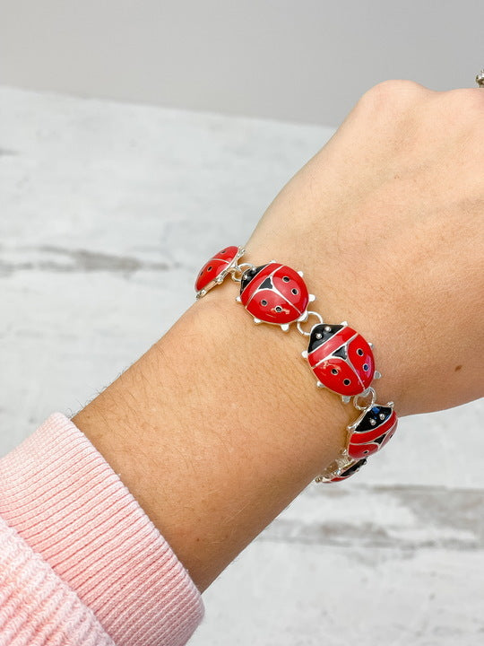 Magnetic Enamel Bracelet - Ladybug