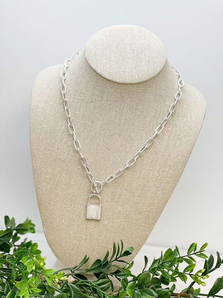 Matte Chain Link Lock Pendant Necklaces