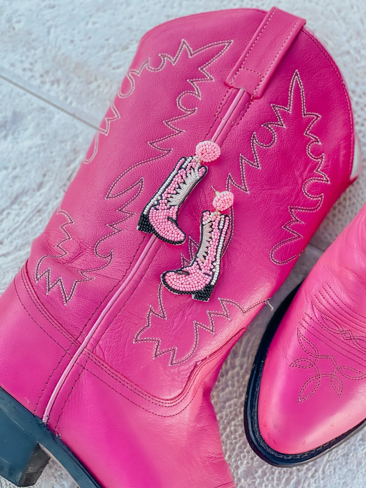 Beaded Rodeo Boot Dangle Earrings - Pink