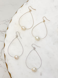 Freshwater Pearl Minimalist Oval Earrings
