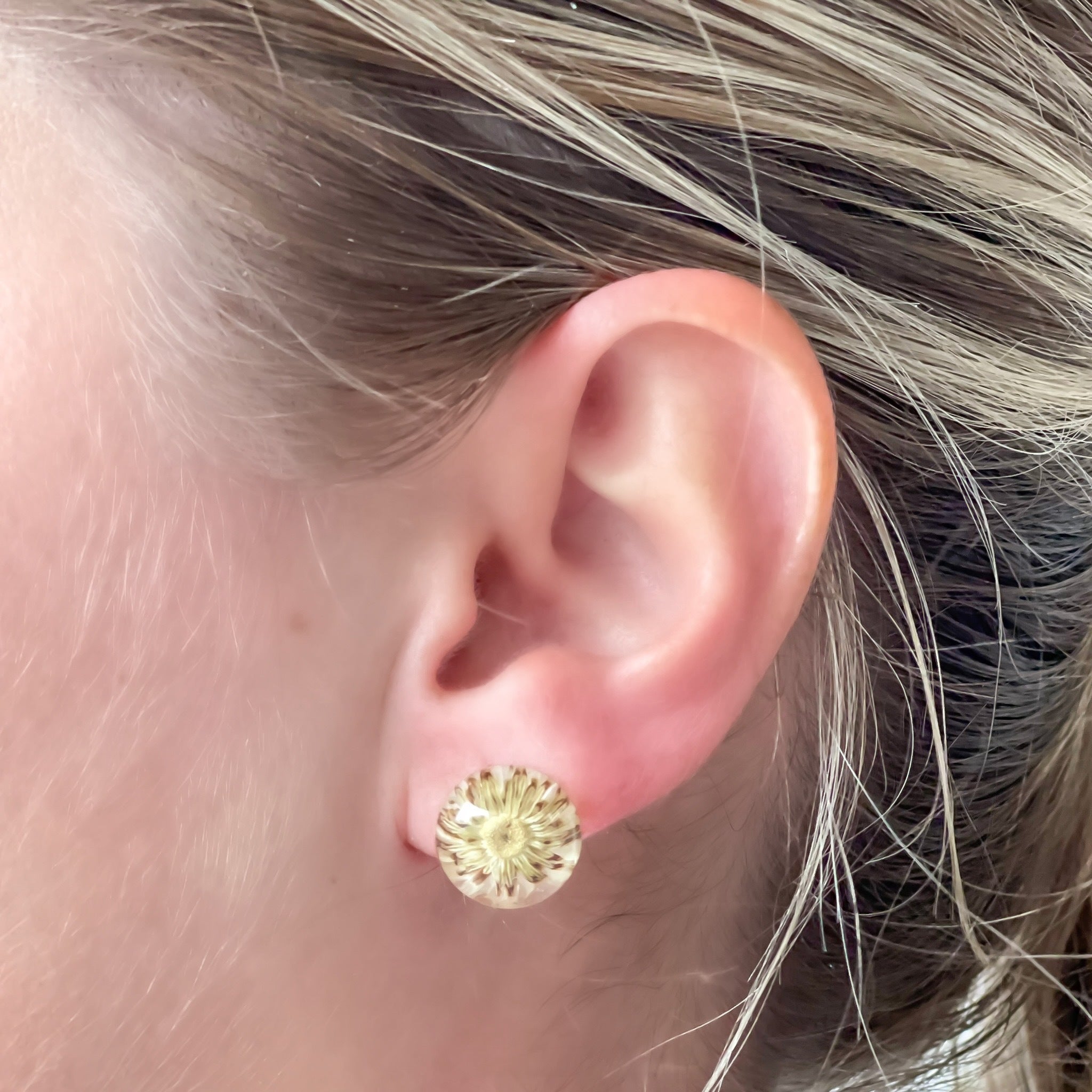 Pressed Flower Acrylic Stud Earrings