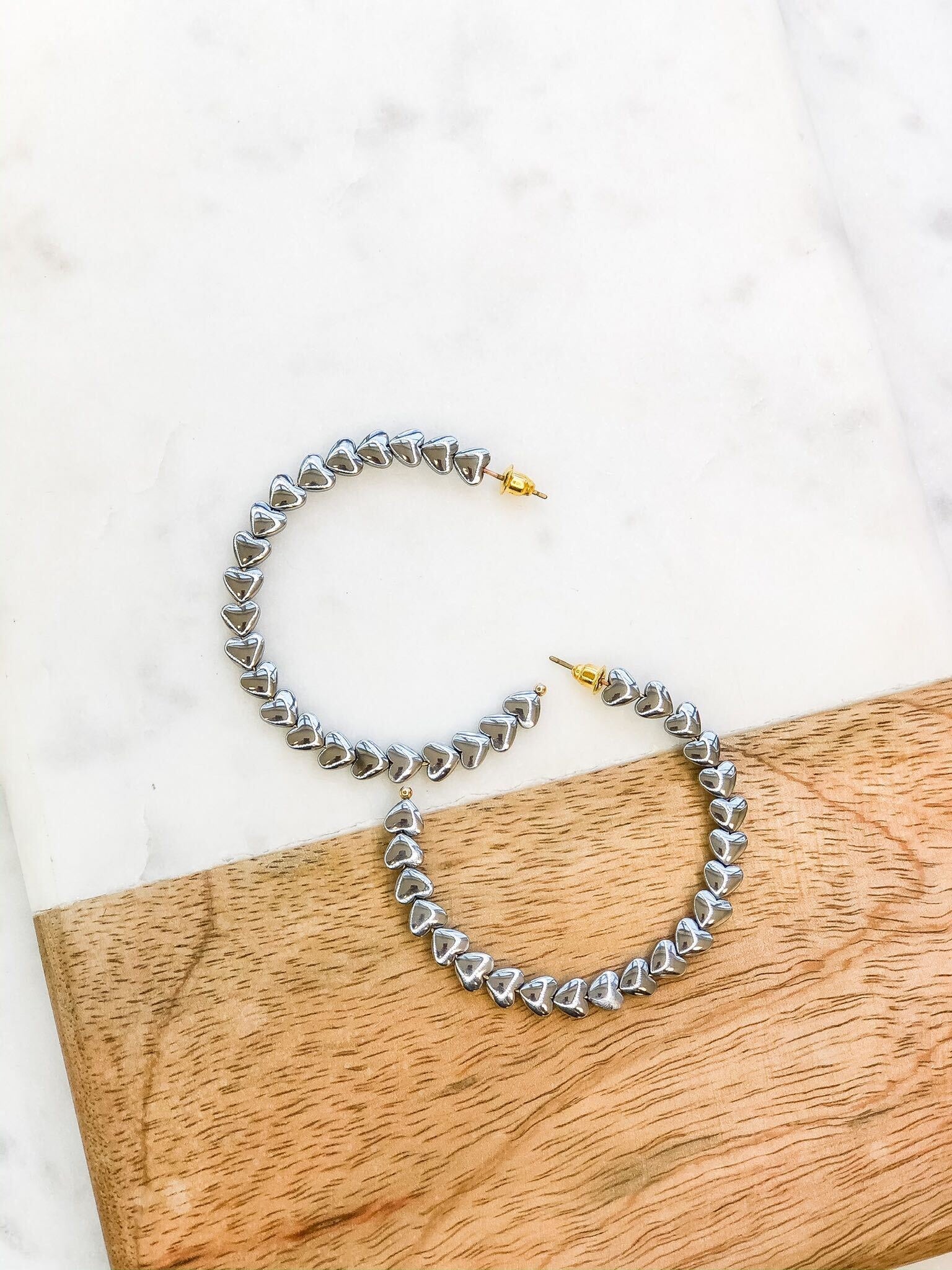 Dainty Heart Scalloped Hoop Earrings