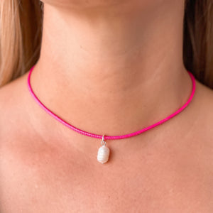 Single Pearl Leather Choker Necklaces